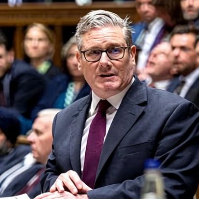 Starmer planeja amenizar impacto de mudanças na imigração após críticas de MPs