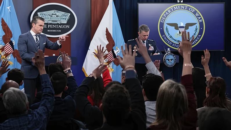 Repórteres do Pentágono contestam restrições à imprensa