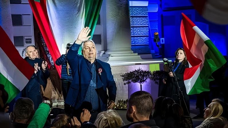 The Hungarian prime minister, Viktor Orbán, at an election campaign rally in Kaposvár on Monday.