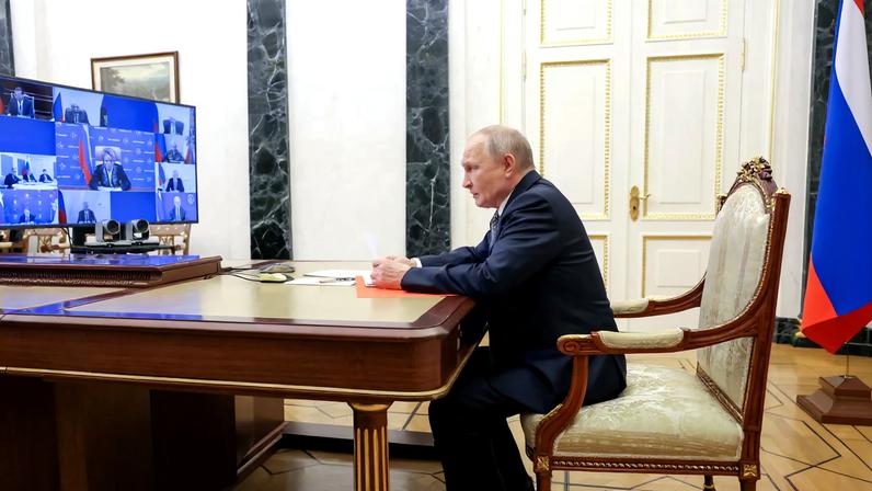 Putin questiona proteção de infraestrutura diante de ataques ucranianos intensos