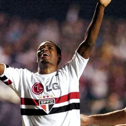 Fabão, ex-zagueiro do São Paulo, hoje em atividade