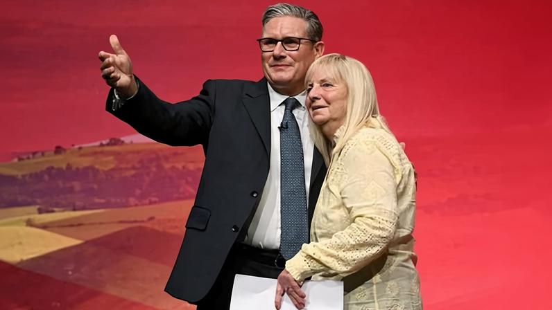 Manifestantes de Hillsborough acusam Starmer de insulto após não cumprir lei prometida