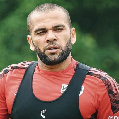 São Paulo tem prazo para quitar dívida com Daniel Alves, entenda