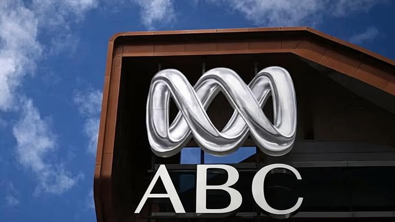 Greve de funcionários da ABC substitui principais programas por conteúdo da BBC