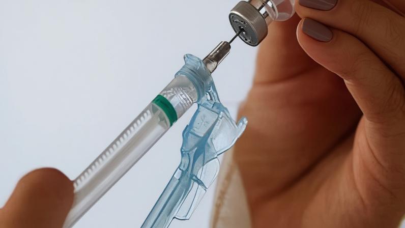 Vacina contra herpes-zóster é segura para pacientes reumáticos, aponta estudo