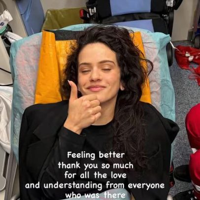 Rosalía fala sobre estado de saúde após deixar show na Itália