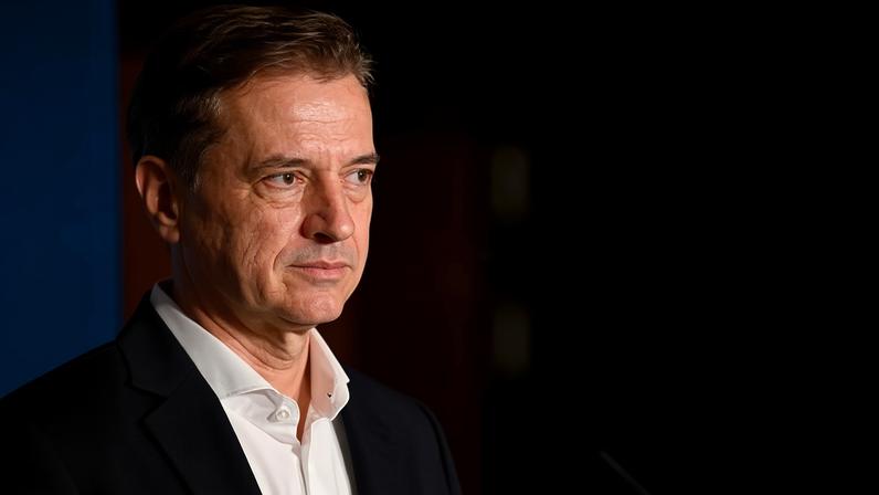 Liberais pró-EU veem vitória na Eslovênia como chave para referendo italiano