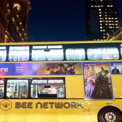 Ônibus noturnos atenderão todos os distritos de Manchester com Bee Network