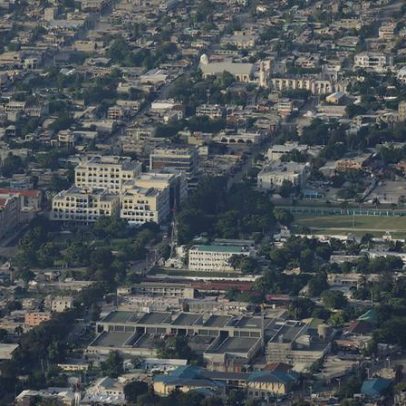 Chade substitui gradualmente força queniana no Haiti até outubro, diz RD