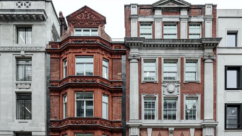 Permabases ou Flexispaces: qual é o melhor para galerias comerciais