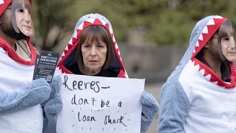 Repórter Jessi Pierce e três filhos morrem em incêndio residencial, NHL