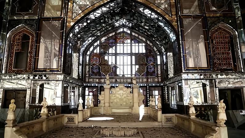 Preocupação com danos a sítios históricos iranianos em bombardeio EUA-Israel