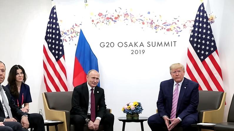 Preocupações sobre ex-intérprete de Putin em monitorar voto na Hungria