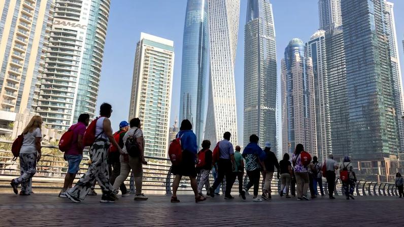 Conflito no Irã coloca Dubai como refúgio de luxo para britânicos