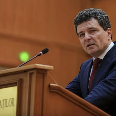 Romênia aprova implantação de aeronaves e tropas dos EUA