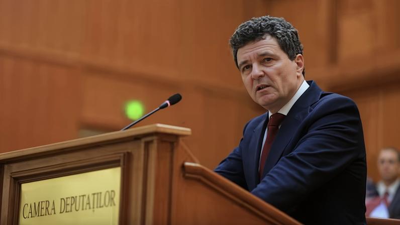 Romênia aprova implantação de aeronaves e tropas dos EUA