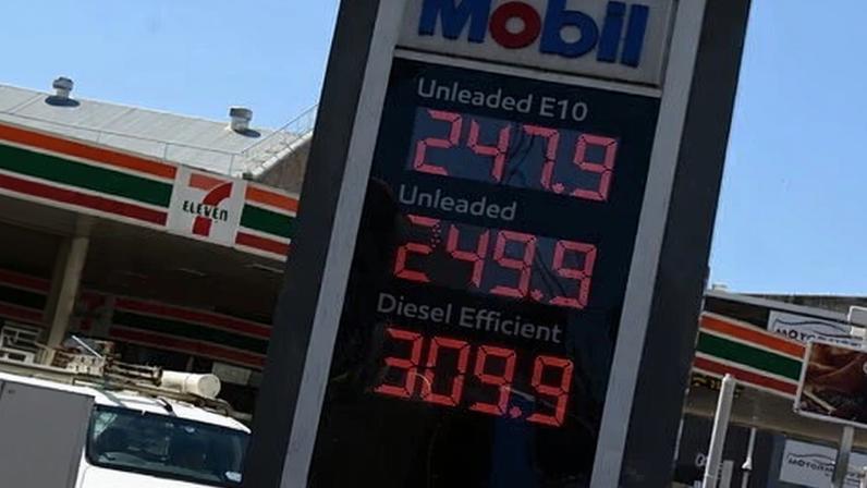 Cortes no imposto de combustível na Austrália podem agravar escassez de gasolina
