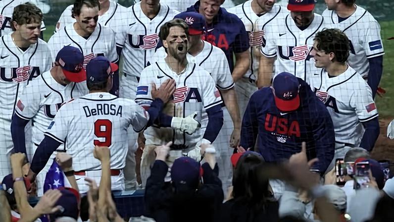 Nações dançam no World Baseball Classic; EUA retratados como brinquedos