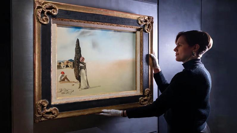 Pintura de Dalí que inspirou Schiaparelli exibida no Reino Unido pela 1ª vez