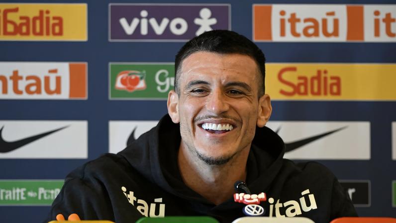 Ibañez mantém otimismo enquanto busca novo desfecho para sonho da Copa