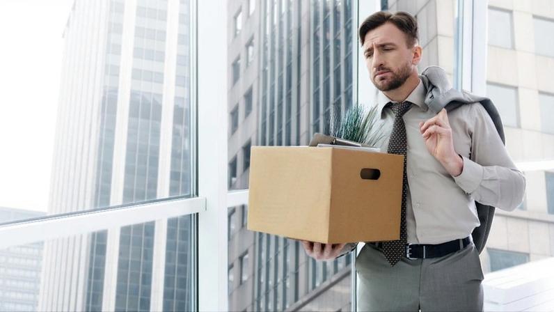 10 maneiras como Deus nos forneceu quando meu marido perdeu o emprego