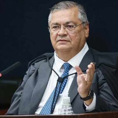 Decisão de Dino corrige irregularidades de magistrados