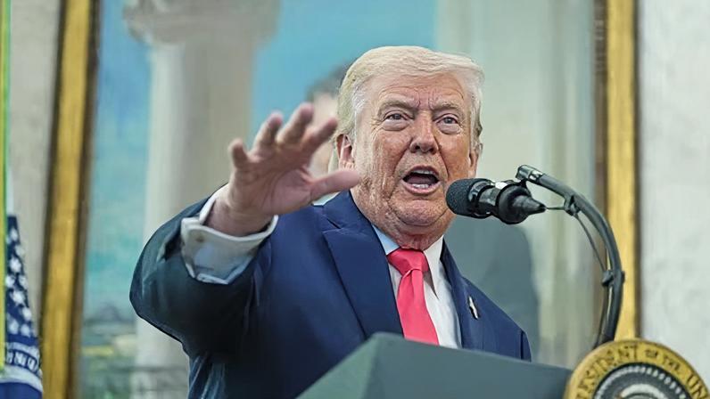 Trump envia unidade de elite aerotransportada ao Golfo, insiste na diplomacia