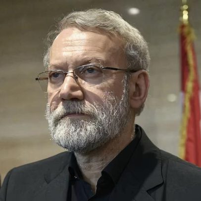 Irã promete vingar a morte de Larijani
