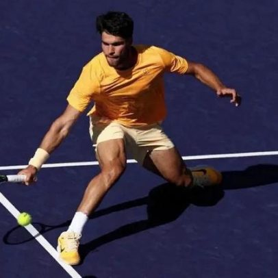 Alcaraz cita evolução de João Fonseca na derrota para Sinner; veja vídeo