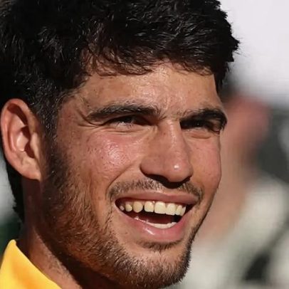 Ruud faz jogada no match-point; Alcaraz erra e ri