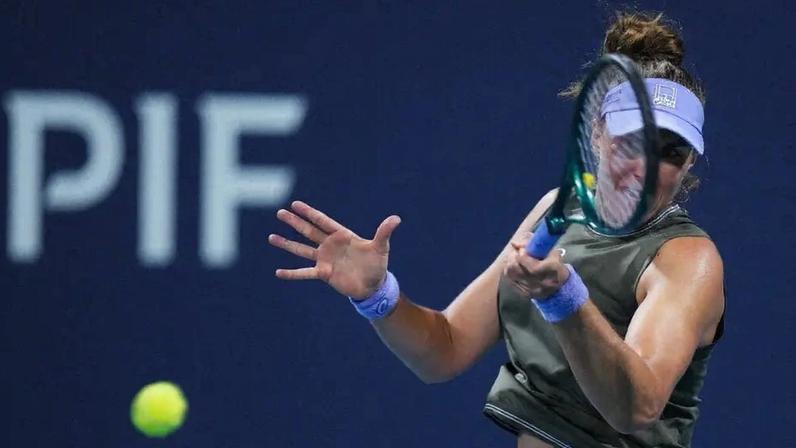 Beatriz Haddad na derrota na estreia no Miami Open
