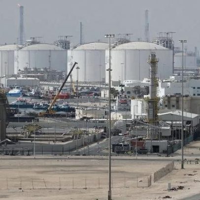 Guerra no Oriente Médio atinge instalações de produção de gás e petróleo