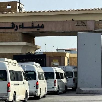 Passagem de Rafah entre Gaza e Egito reabre de forma limitada