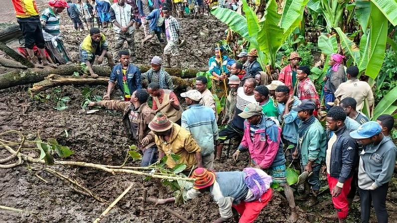 Pelo menos 50 mortos e 125 desaparecidos após deslizamentos atingirem a Etiópia