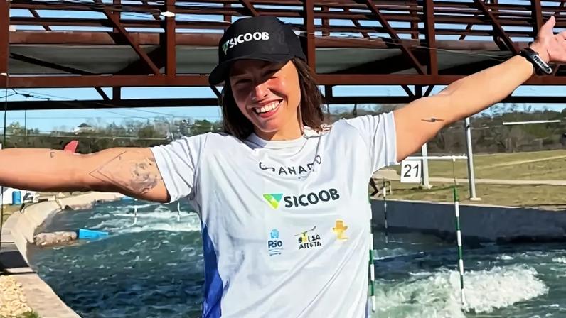 Ana Sátila faz 30 e conquista dois ouros em competição internacional