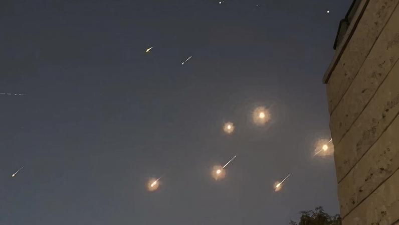 Irã lança ataques contra Israel