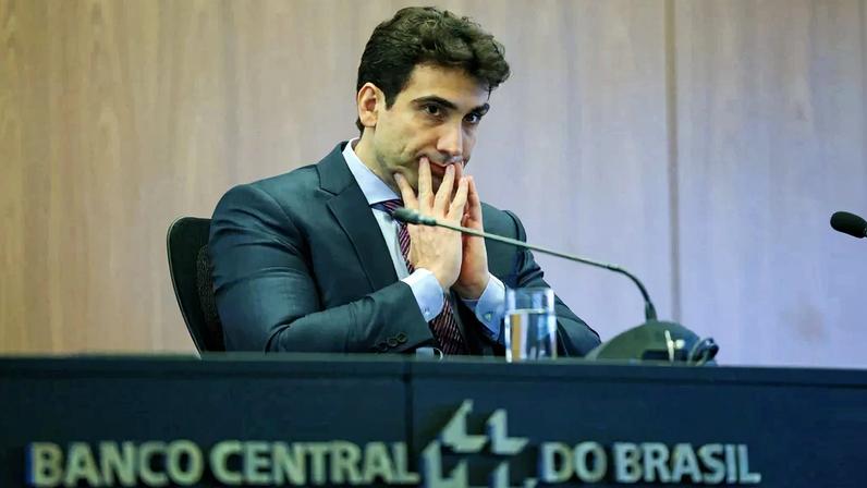Copom reduz Selic para 14,75%, mas Brasil mantém segunda maior taxa real do mundo