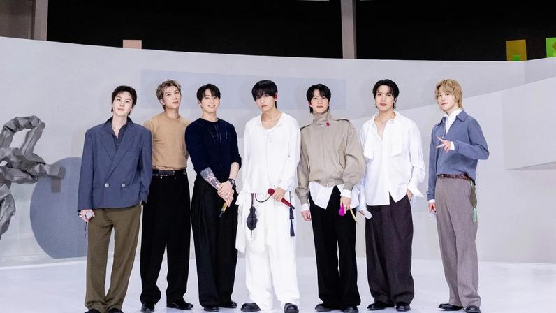 BTS apresenta versão dinâmica de 2.0 no programa Fallon