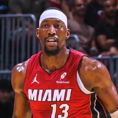 Bam Adebayo ganha prêmio da NBA após jogo histórico