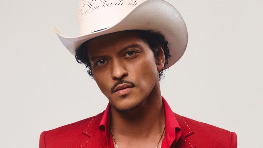 Bruno Mars Lança The Romantic, Álbum com Soul Retrô que Agrada Público