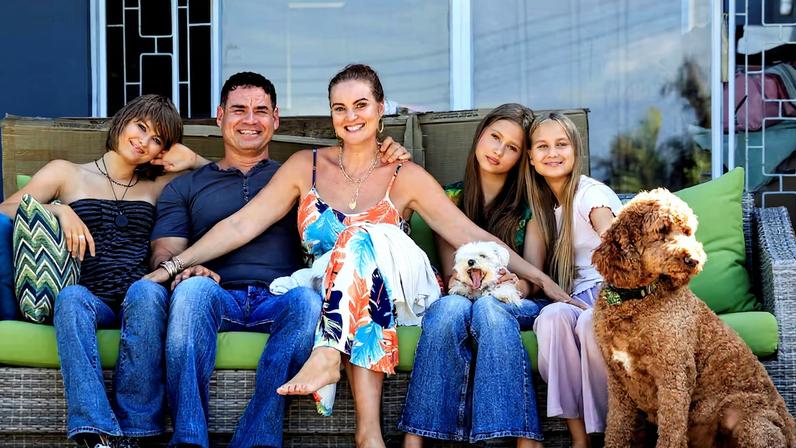 Trump afirma perseguição a brancos sul-africanos; alguns voltam a vida melhor