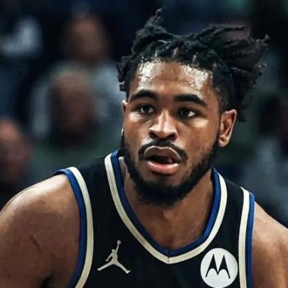 Bucks dispensam Cam Thomas