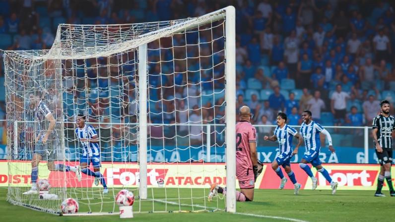 Avaí vence o Figueirense e conquista título inédito da Recopa Catarinense