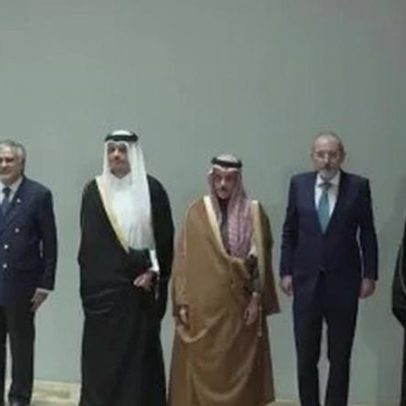 Países árabes pedem fim de ataques ao Irã citando autodefesa