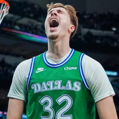 Cooper Flagg volta em grande jogo; Magic vence Mavericks