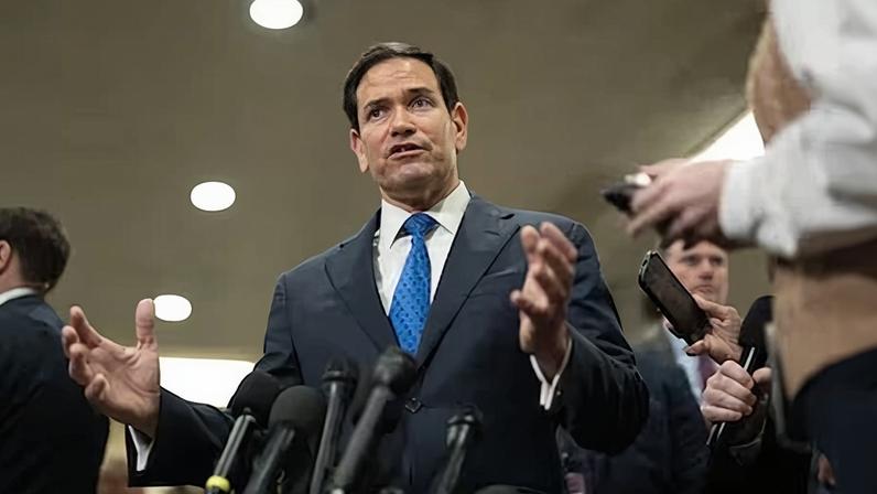 Del-Irán-tes três entremeses tragicômicos em cartaz