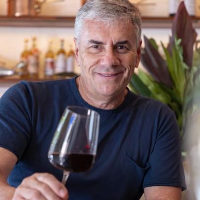 Vinheria Percussi completa 40 anos ajustando seu negócio