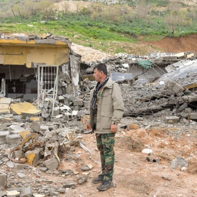 Milícias kurdo-iranianas buscam o fim da República Islâmica, próximas da queda