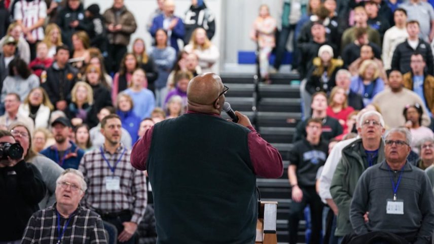 Igrejas pequenas encontram encaixe ideal na Equip