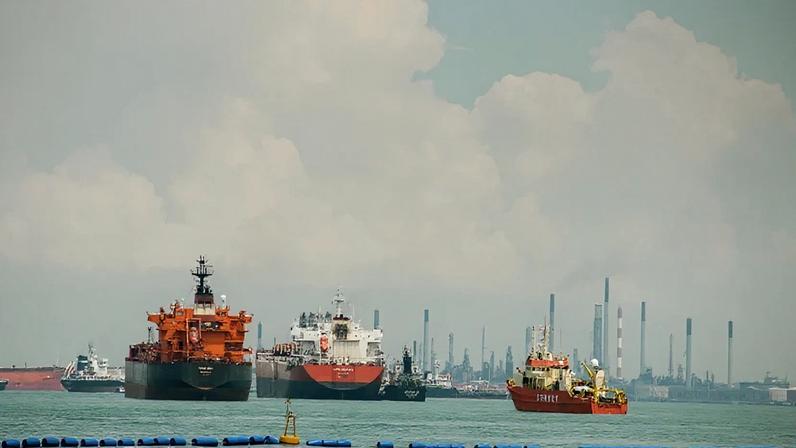 OCDE alerta inflação pode chegar a 4,2% com petróleo subindo pela guerra no Irã